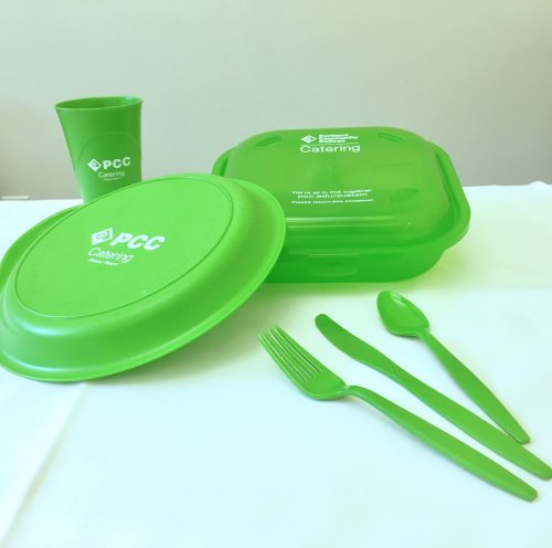 Dining Services prioritizes sustainability with reusable to-go boxes –  TommieMedia