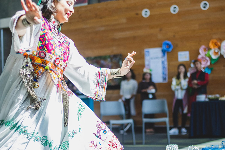 folkloric dancing