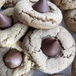 peanut butter kiss cookies